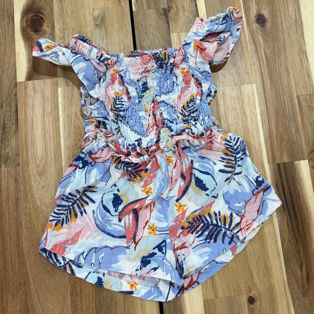 🖤Vince Camuto Tropical Smocked Romper -Size 2T